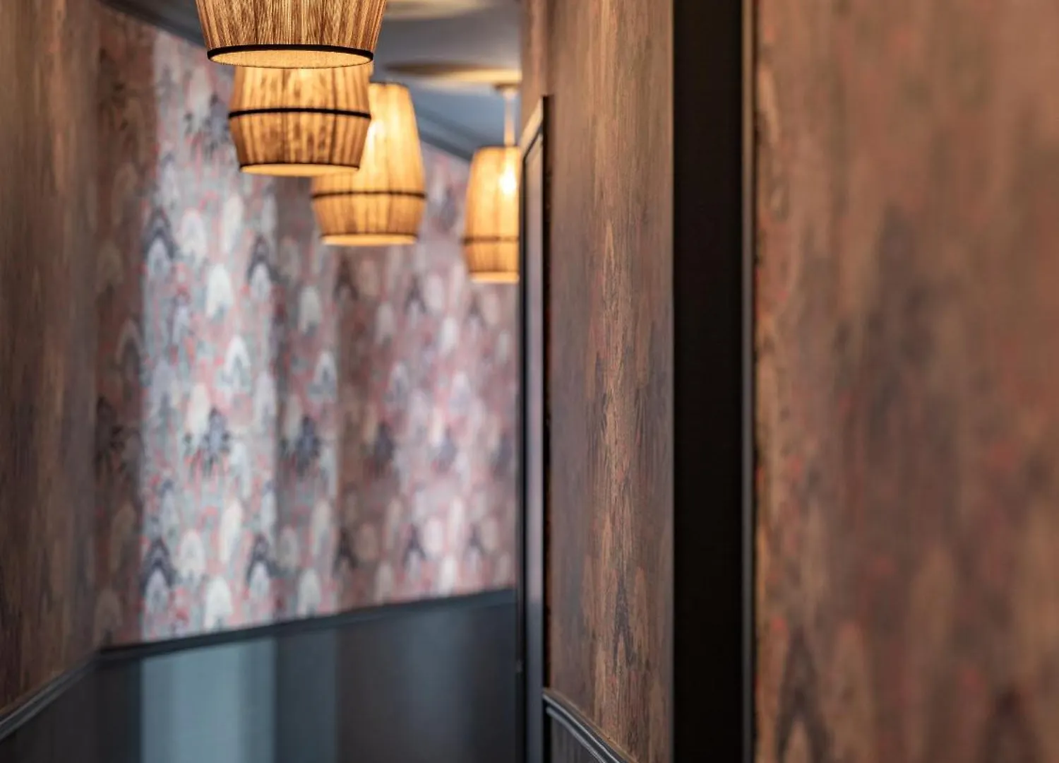 Miss Fuller Hotel Paris 4*,